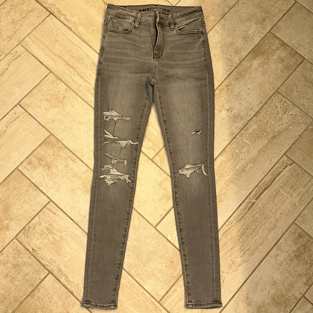 American Eagle skinny jeans